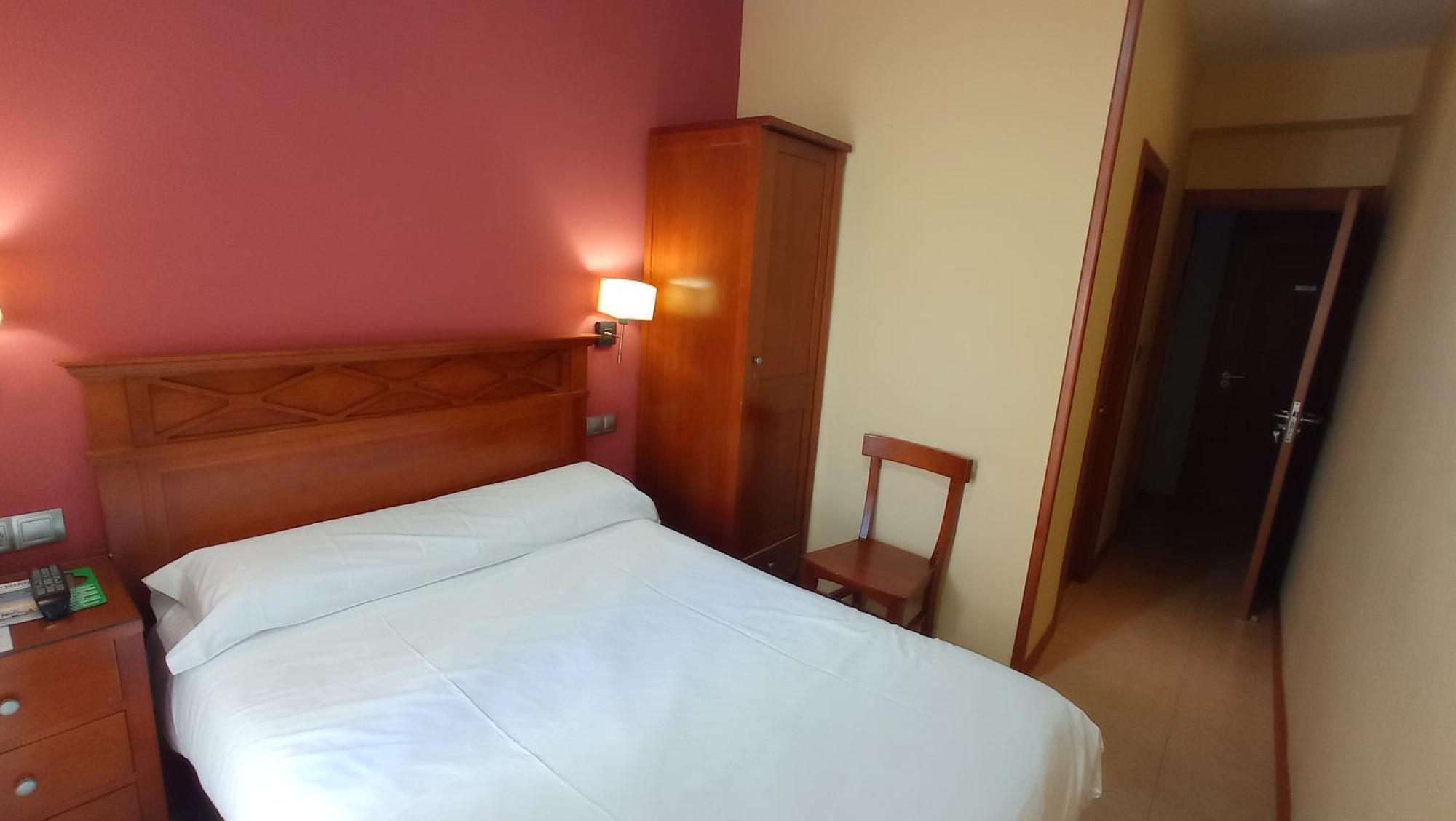 Pension Restaurante Casablanca Torreperogil ห้อง รูปภาพ