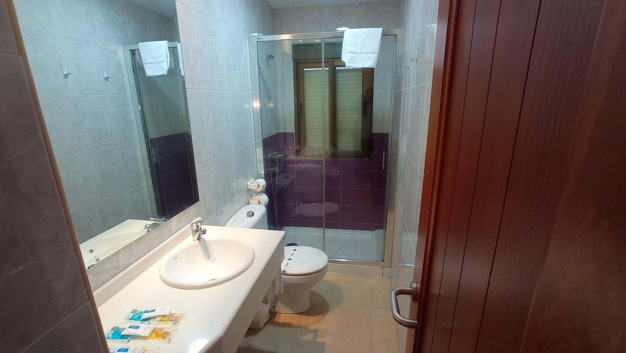 Pension Restaurante Casablanca Torreperogil ห้อง รูปภาพ